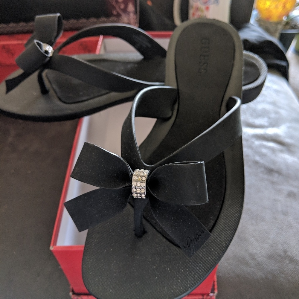 Open toe sandals